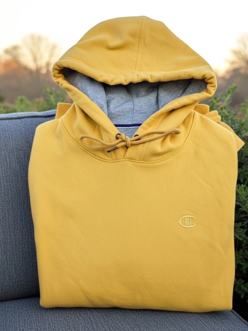 Champion Men’s Mustard Yellow Hooded Sweatshirt Streetwear- Sportswear MENS XL